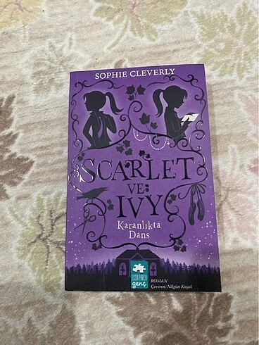 Beden Scarlet ve Ivy serisi - Sophie Cleverly