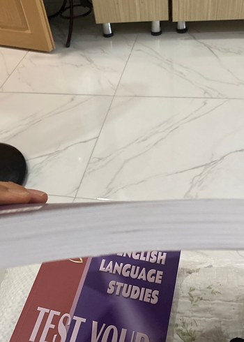  Beden English Through Reading ELS Yayıncılık