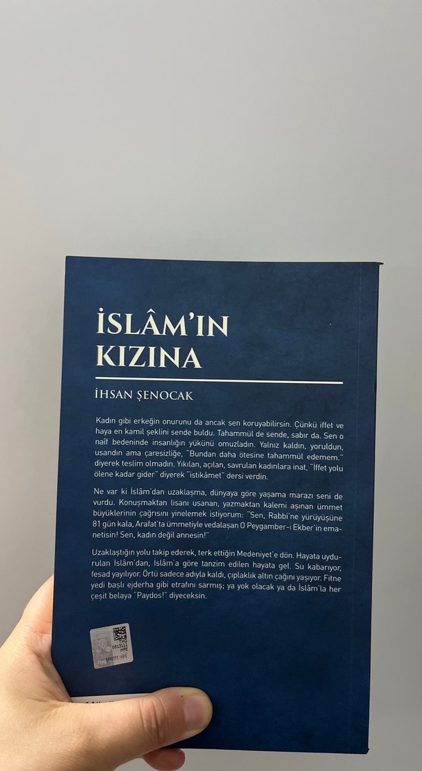 İslam'ın Kızına - İhsan Şenocak - Görsel 2