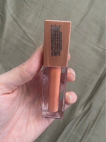 Beden Maybelline Sunkissed 02 Allık