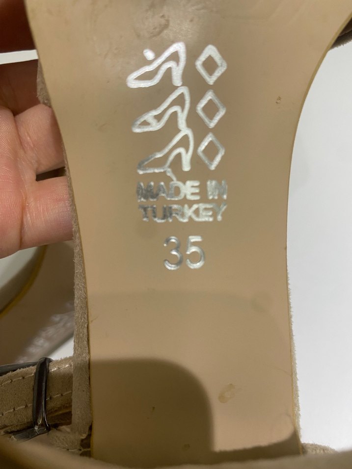 Bej Süet Tokalı Kadın Topuklu Ayakkabı - Görsel 5