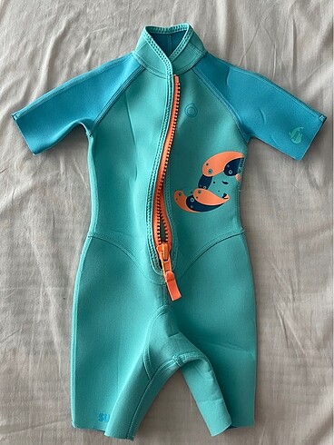 Decathlon 4 yaş mayo