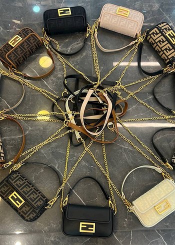 Diğer Zincir Detaylı Fendi Desenli Kadın Çanta