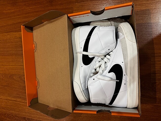 Nike ayakkabı