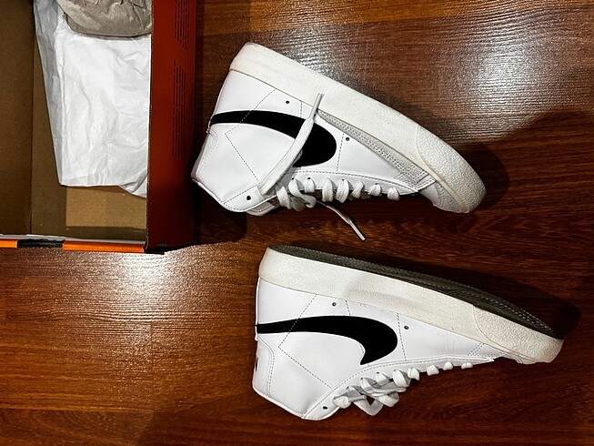 36,5 Beden siyah Renk Nike ayakkabı