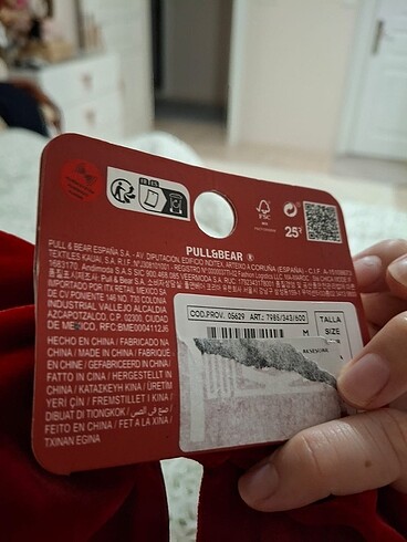 Pull and Bear Kırmızı toka pull&bear