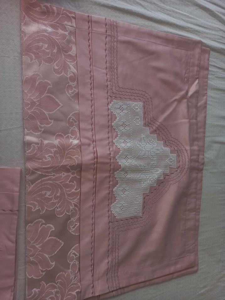 Dantelli Yatak Örtüsü - Görsel 3