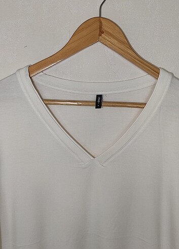 Only Only Kadın V Yaka T-shirt