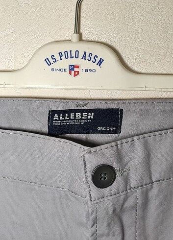 Alleben Gri Short
