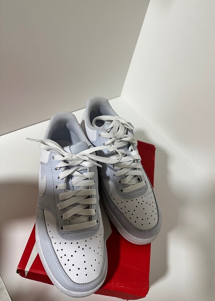 Nıke ayakkabı - Görsel 2