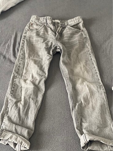 Zara Mom Jean