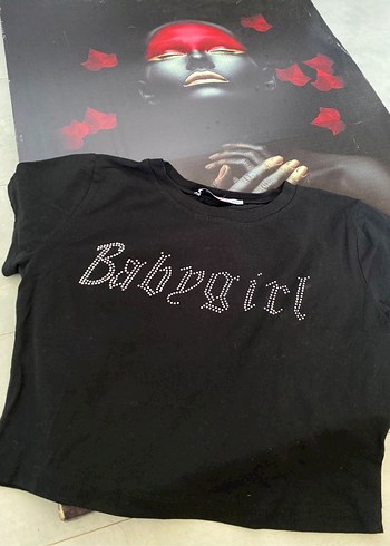 S-M-L-Xl bedenleri mevcuttur