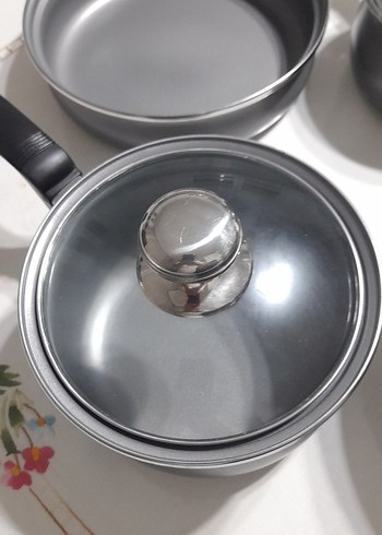 Beden gri Renk Gri Tencere ve Tava Seti Cam Kapaklı