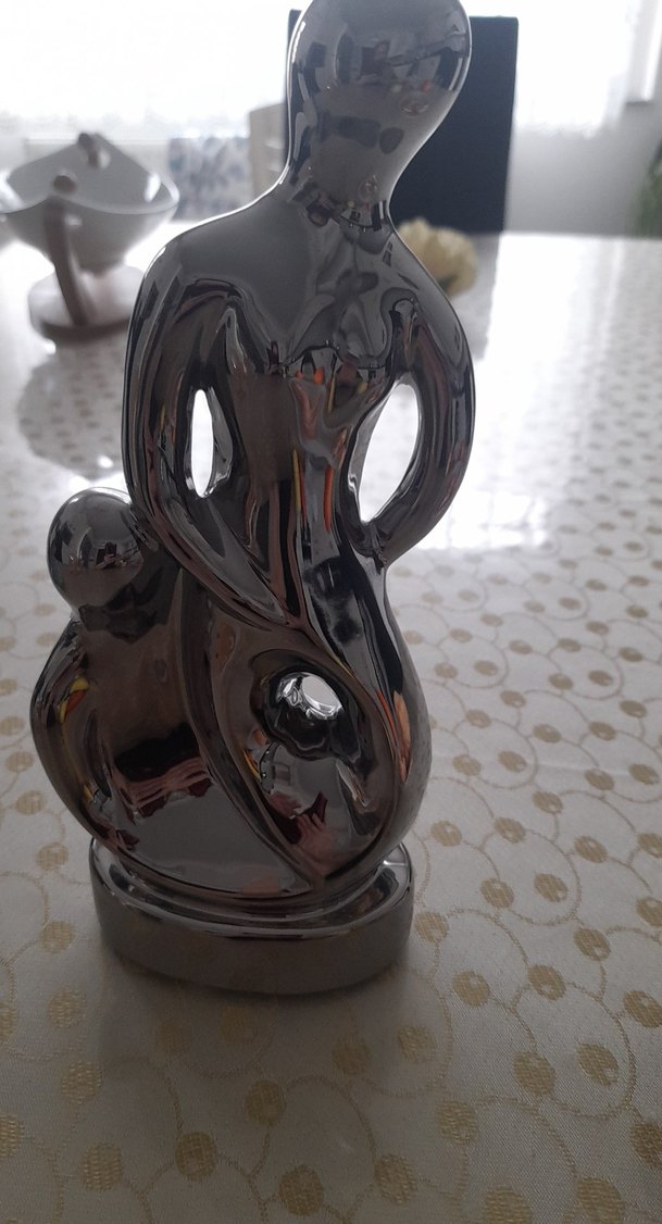 Siyah Parlak Modern Figürin - Görsel 2