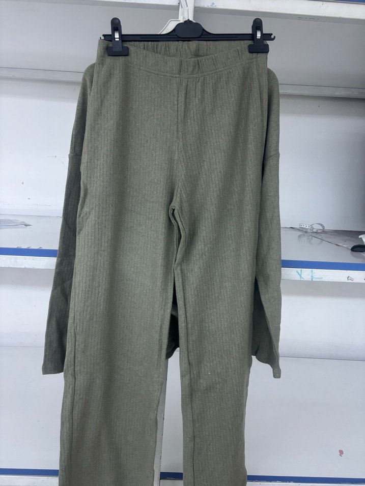 Gri Uzun Kollu Kemerli Kadın Triko - Görsel 2