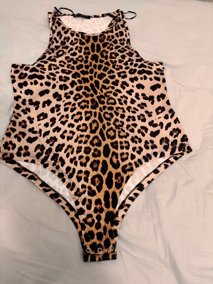 Kahverengi Leopar Desenli Kadın Monokini - Görsel 2