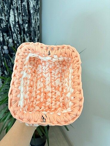 Beden Pinterest penye ip makyaj çantası