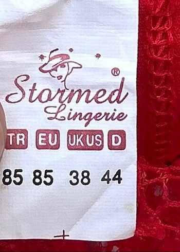 l Beden Nakış Detaylı Kısa Kırmızı Bohem Sütyen