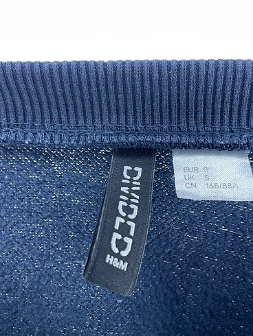 s Beden çeşitli Renk H&M Sweatshirt %70 İndirimli.