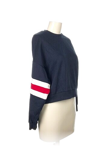 H&M H&M Sweatshirt %70 İndirimli.