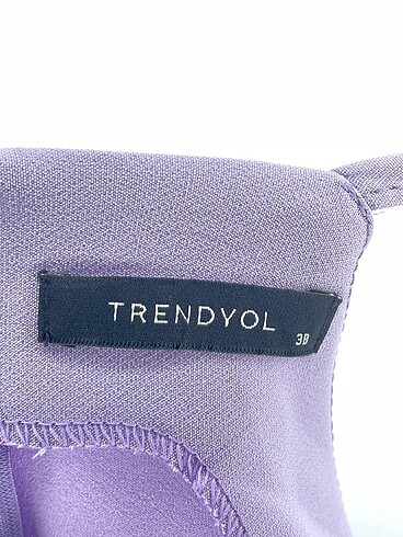 38 Beden çeşitli Renk Trendyol & Milla Kısa Elbise %70 İndirimli.
