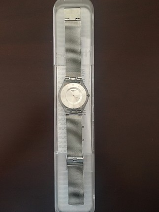 Swatch gümüş saat