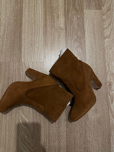 Zara bot