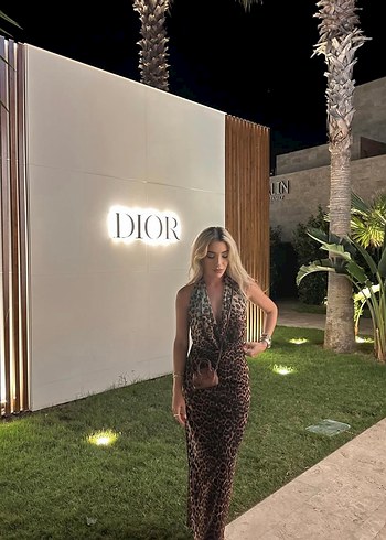 Leopar Desenli Uzun V Yaka Elbise - Görsel 8