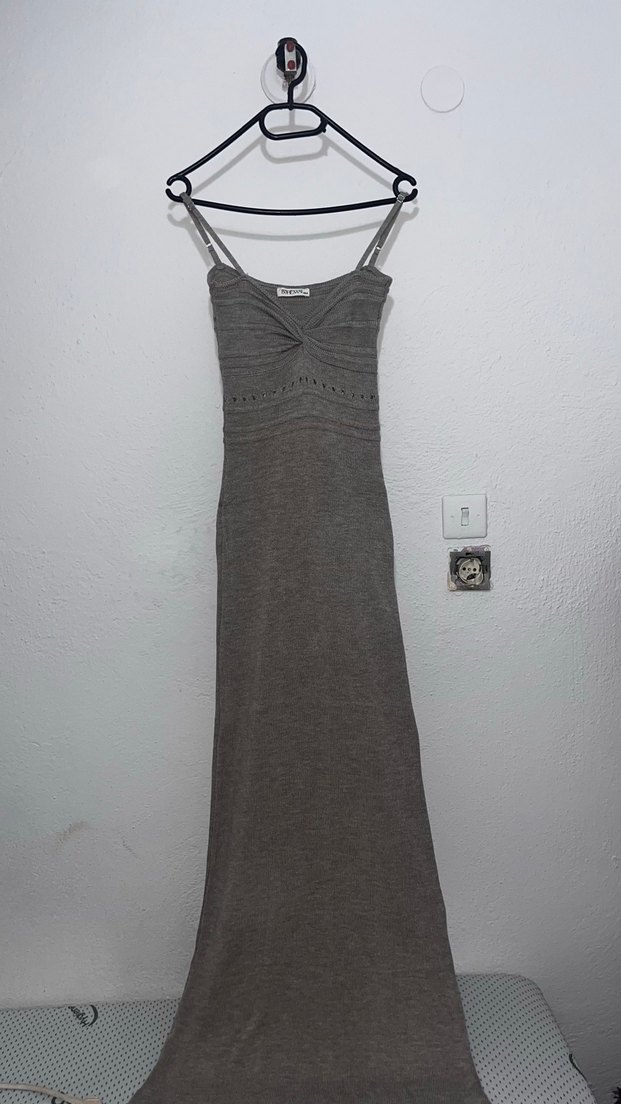 Kadın Gri  V Yaka Uzun Elbise - Görsel 2