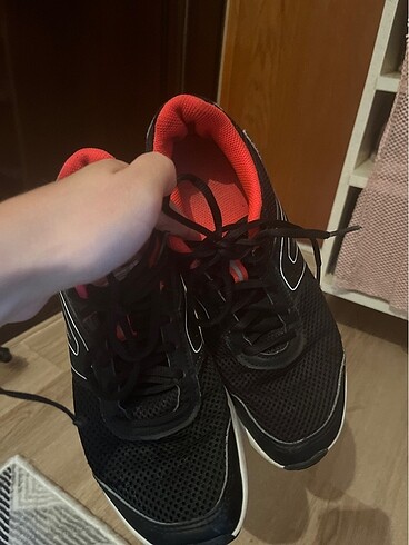 37 Beden siyah Renk Spor ayakkabı