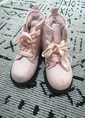 LC Waikiki Lcw çocuk bot