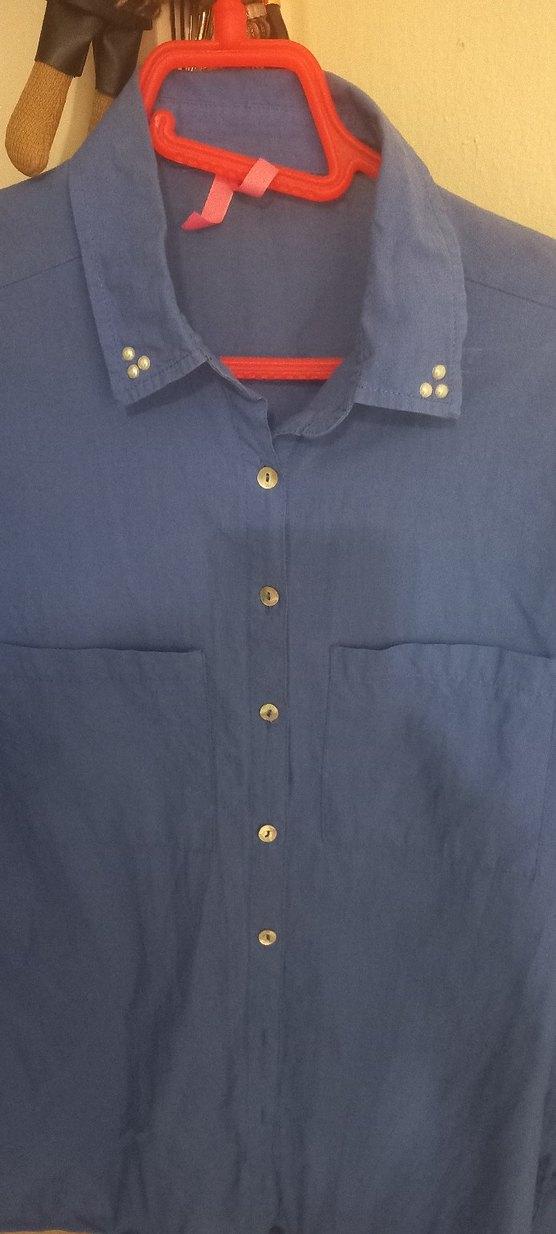 Düğmeli Mavi Keten Kadın Gömlek - Görsel 3