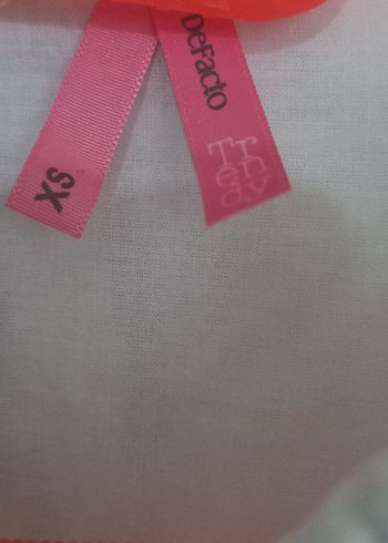 Düğmeli Beyaz Kadın Gömlek - Görsel 4