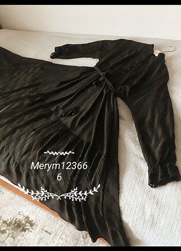 Siyah sifon tesettür elbise