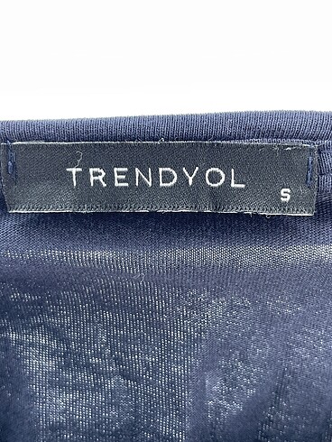 s Beden çeşitli Renk Trendyol & Milla T-shirt %70 İndirimli.