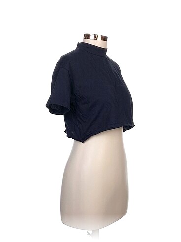 Trendyol & Milla Trendyol & Milla T-shirt %70 İndirimli.