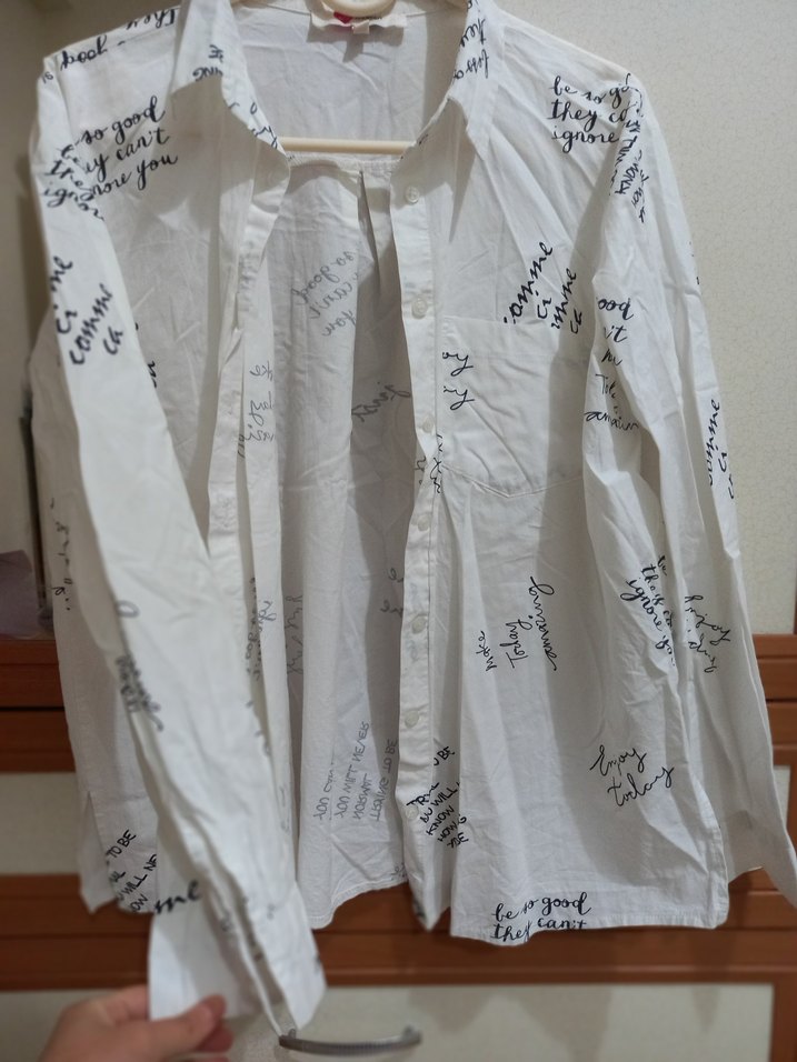 Baskılı Pamuklu Düğmeli Beyaz Kadın Gömlek - Görsel 2