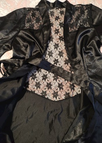 Uzun Siyah Gotik Kadın Sabahlık saten - Görsel 3