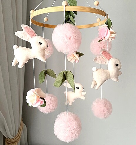 Kız bebek Beşiği Dönencesi Tavşanlar