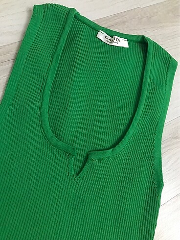 diğer Beden Crop /krop /büstiyer /bluz /zara