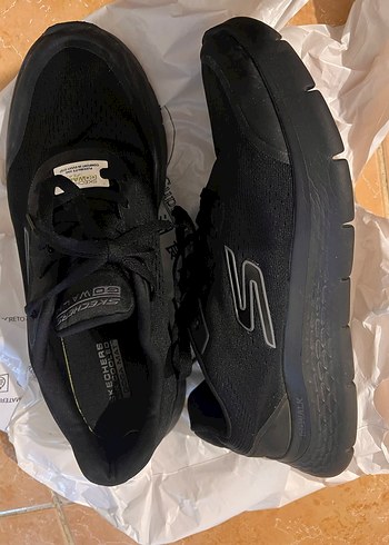 Skechers Siyah Spor Ayakkabi