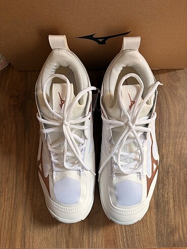 38,5 Beden Mizuno Wave Momentum 2 Rose Gold Voleybol Ayakkabısı