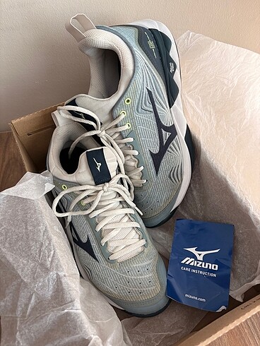 Diğer Mizuno Wave Luminous 2 Voleybol Ayakkabısı