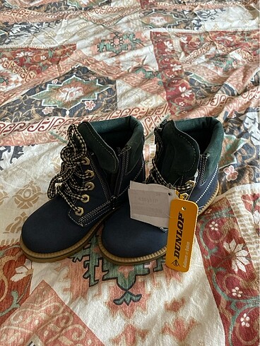 Dunlop bot 28 numara
