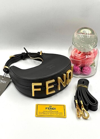  Beden çeşitli Renk FENDİ ÇANTA MODELİ 