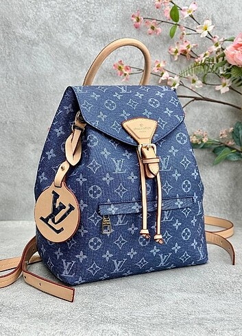 Louis Vuitton Louis Vuitton sırt çantası 