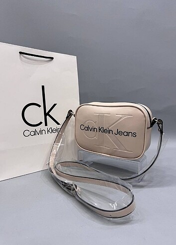 Calvin Klein CALVİN Klein çapraz çanta 