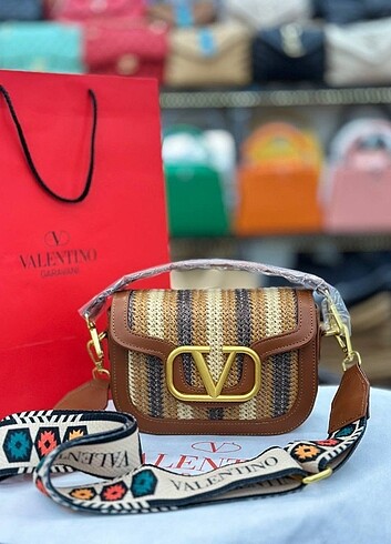 Valentino çanta 