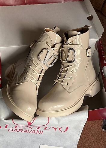 Valentino BOT AYAKKABI 