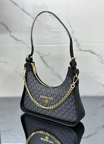 Michael Kors çanta 